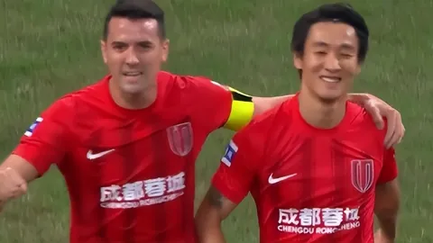 热刺对曼联战绩占优，状态相当或迎逆转契机