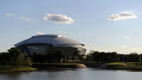 越南主场东锦赛首回合夺冠领先